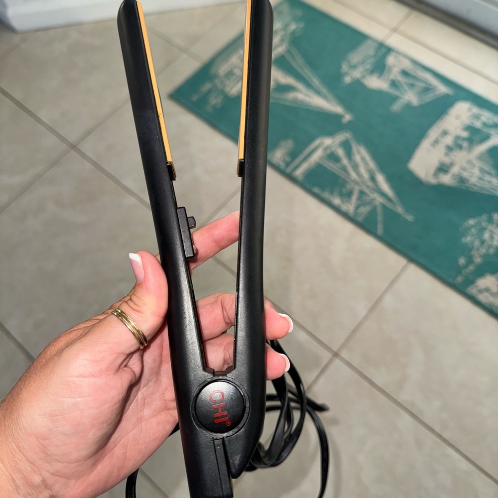 CHI Black Hair Straightener